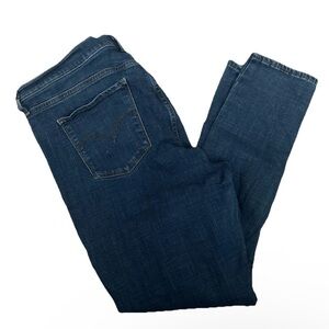 Levi’s Stauss 311 Shaping Skinny Jeans Size 33